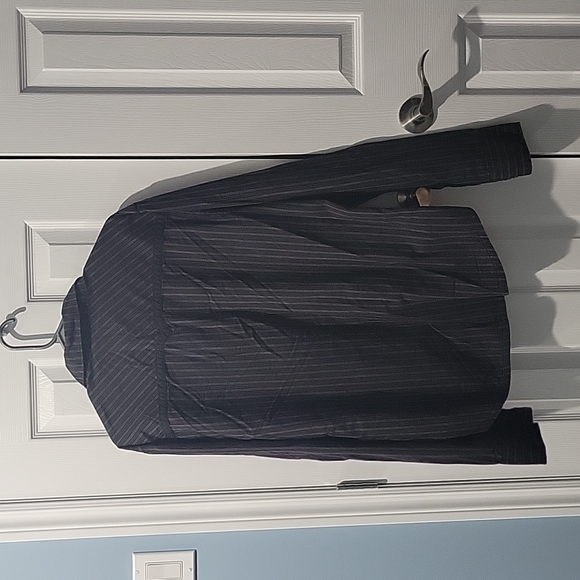 🛑259.  Men Fox shirt button up size xl - Picture 4 of 8